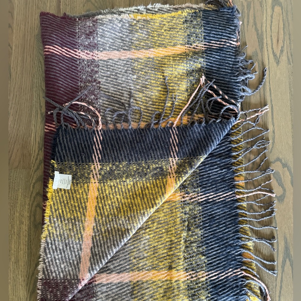 Multi color scarf